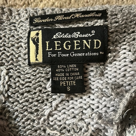 Vintage Eddie Bauer legend for four generations sweater - Picture 9 of 11